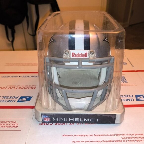 Dallas Cowboys 2012 Riddell NFL Speed Throwback Mini Helmet Licensed -Brand NEW! - Picture 4 of 7